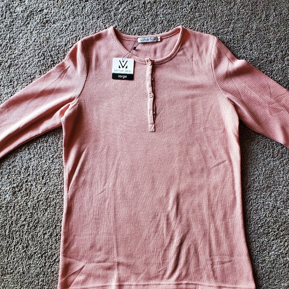 Michelle Mae Long Sleeve w/thumb holes - Picture 2 of 6